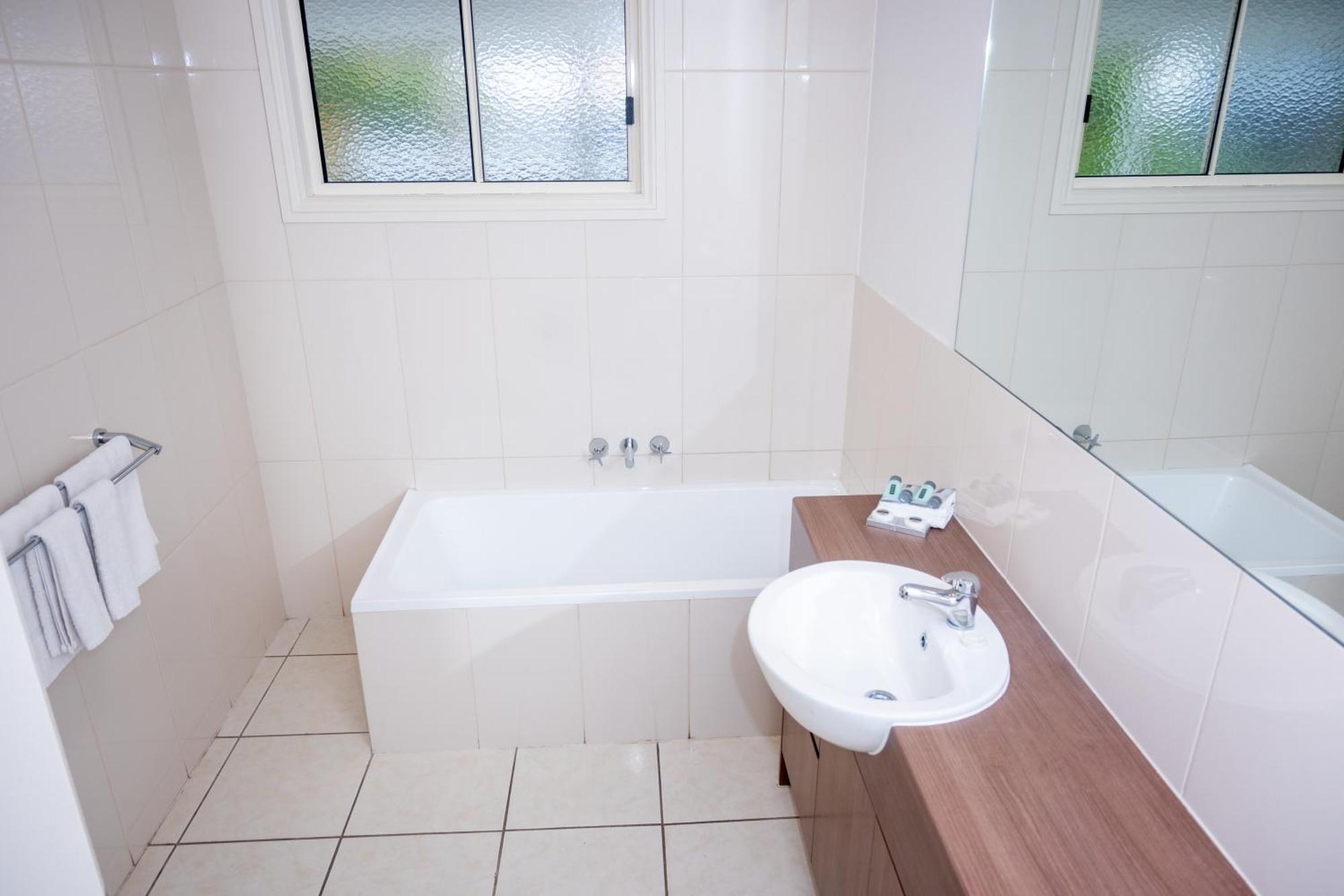 The Australian Hotel Motel Dalby Extérieur photo